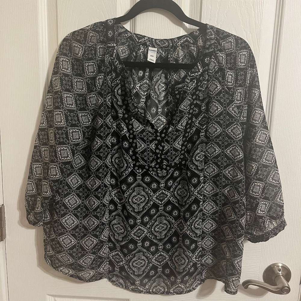 Old Navy Patterned Blouse - Size Small